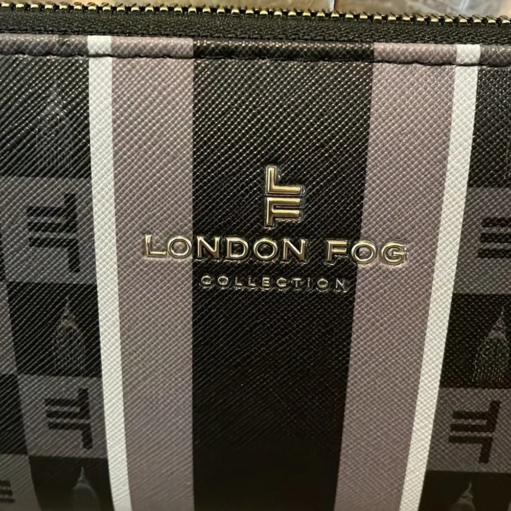 NEW!!! Ladies wallet by London Fog